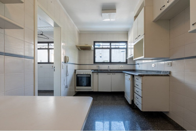 Imagem Imóvel com 4 Quartos à Venda, 178 m² em Moema - São Paulo Imagem Imóvel com 4 Quartos à Venda, 178 m² em Moema - São Paulo
