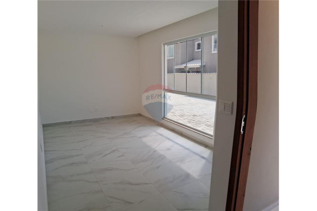 Imagem Casa de Condomínio com 2 Quartos à Venda, 145 m² em Ponta Negra - Maricá