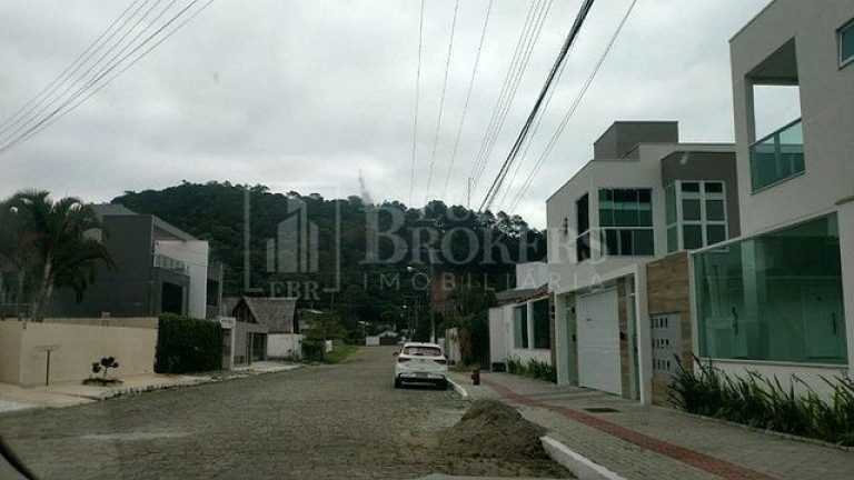 Imagem Sobrado com 2 Quartos à Venda, 86 m² em Barra - Balneário Camboriú