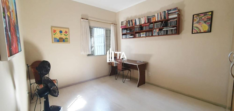 Imagem Casa com 4 Quartos à Venda, 220 m² em Jardim Aurélia - Campinas Imagem Casa com 4 Quartos à Venda, 220 m² em Jardim Aurélia - Campinas