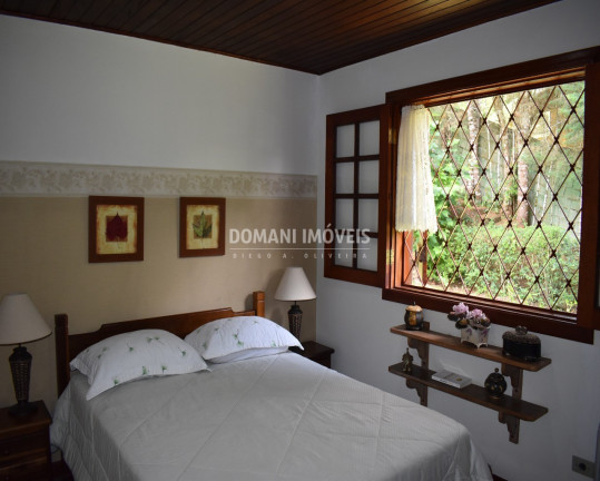 Imagem Casa com 4 Quartos à Venda, 118 m² em Região Do Atalaia - Campos Do Jordão Imagem Casa com 4 Quartos à Venda, 118 m² em Região Do Atalaia - Campos Do Jordão
