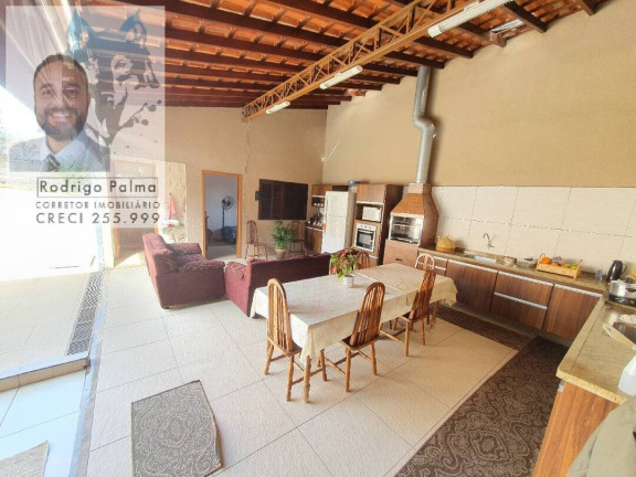 Casa com 4 Quartos à Venda, 270 m² em Bosque Dos Eucaliptos - São José Dos Campos