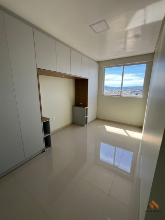Imagem Apartamento com 2 Quartos à Venda, 69 m²