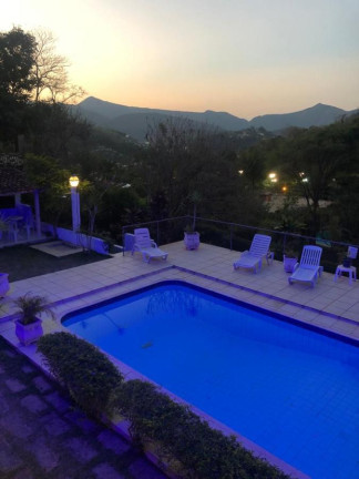 Imagem Casa com 6 Quartos à Venda, 450 m² em Nogueira - Petrópolis Imagem Casa com 6 Quartos à Venda, 450 m² em Nogueira - Petrópolis
