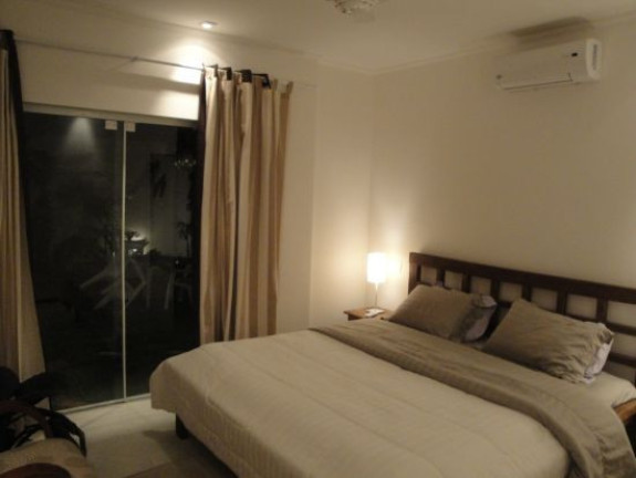 Imagem Casa com 3 Quartos à Venda, 220 m² em Vila Mariana - São Paulo