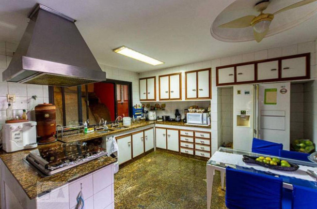 Imagem Casa com 4 Quartos à Venda, 360 m² em São Francisco - Niterói Imagem Casa com 4 Quartos à Venda, 360 m² em São Francisco - Niterói