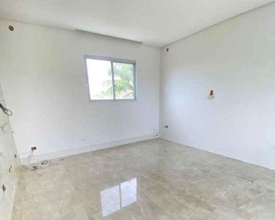 Imagem Casa com 4 Quartos à Venda, 220 m² em Buraquinho - Lauro De Freitas