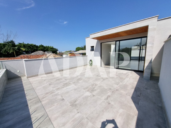 Imagem Casa com 4 Quartos à Venda, 490 m² em Barra Da Tijuca - Rio De Janeiro Imagem Casa com 4 Quartos à Venda, 490 m² em Barra Da Tijuca - Rio De Janeiro
