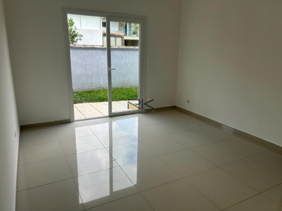 Imagem Casa de Condomínio com 3 Quartos à Venda, 221 m² em Horto Florestal - Ubatuba
