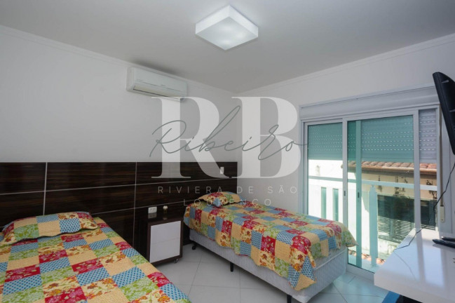 Imagem Imóvel com 7 Quartos à Venda, em Riviera - Bertioga Imagem Imóvel com 7 Quartos à Venda, em Riviera - Bertioga