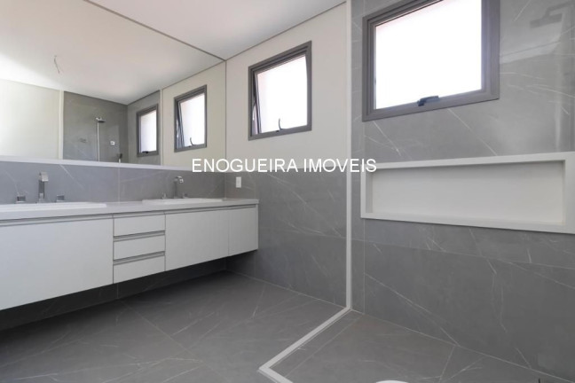Imagem Sobrado com 4 Quartos à Venda, 370 m² em Alto De Pinheiros - São Paulo Imagem Sobrado com 4 Quartos à Venda, 370 m² em Alto De Pinheiros - São Paulo