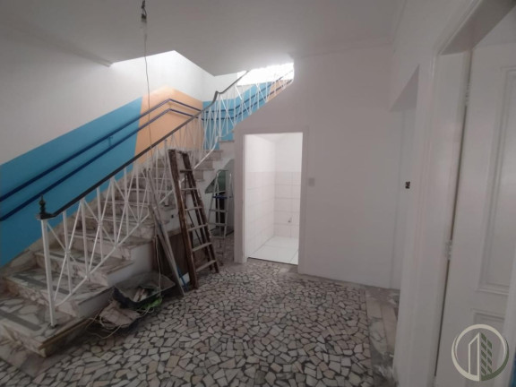 Imagem Casa com 5 Quartos à Venda, 419 m² em Embaré - Santos