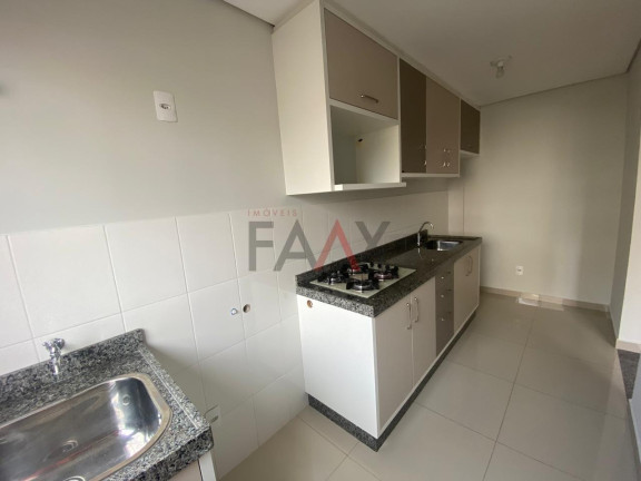 Imagem Apartamento com 2 Quartos à Venda, 54 m² em Santa Cruz - Guarapuava