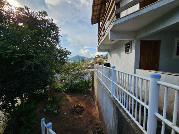 Imagem Casa com 2 Quartos à Venda, 370 m² em Tijuca - Teresópolis Imagem Casa com 2 Quartos à Venda, 370 m² em Tijuca - Teresópolis