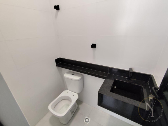 Imagem Casa com 4 Quartos à Venda, 290 m² em Boqueirão - Santos
