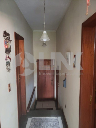 Imagem Casa com 4 Quartos à Venda, 236 m² em Agronomia - Porto Alegre