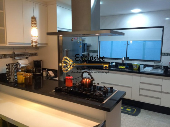 Imagem Sobrado com 3 Quartos à Venda, 151 m² em Vila Alzira - Santo André