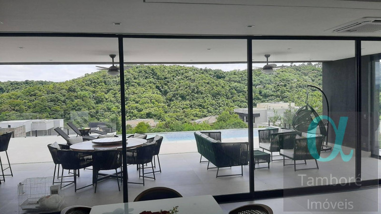 Imagem Casa com 5 Quartos à Venda, 560 m² em Alphaville - Santana De Parnaíba Imagem Casa com 5 Quartos à Venda, 560 m² em Alphaville - Santana De Parnaíba