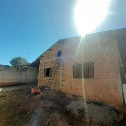 Imagem Casa com 2 Quartos à Venda, 360 m² em Parque Itamaraty - Aparecida De Goiânia Imagem Casa com 2 Quartos à Venda, 360 m² em Parque Itamaraty - Aparecida De Goiânia