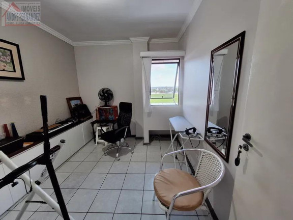 Imagem Apartamento com 3 Quartos à Venda, 78 m² em Prado - Recife