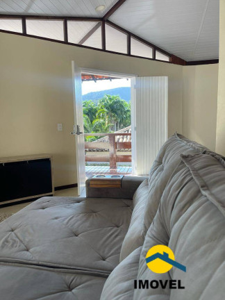 Imagem Casa de Condomínio com 3 Quartos à Venda, 290 m² em Piratininga - Niterói
