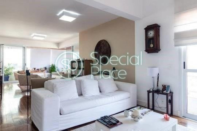 Imagem Apartamento com 3 Quartos à Venda, 300 m² em Brooklin - São Paulo Imagem Apartamento com 3 Quartos à Venda, 300 m² em Brooklin - São Paulo