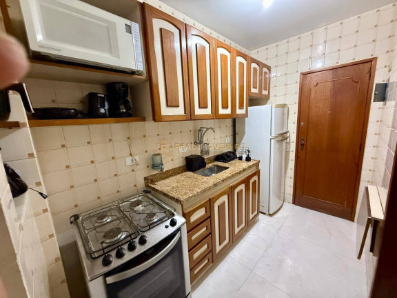 Imagem Apartamento com 2 Quartos para Alugar, 75 m² em Copacabana - Rio De Janeiro Imagem Apartamento com 2 Quartos para Alugar, 75 m² em Copacabana - Rio De Janeiro
