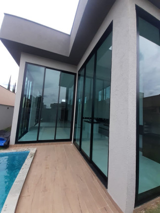 Imagem Casa com 3 Quartos à Venda, 219 m² em Portal Do Sol Green - Goiania Imagem Casa com 3 Quartos à Venda, 219 m² em Portal Do Sol Green - Goiania