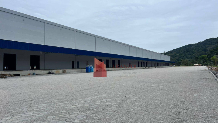 Imagem Galpão para Alugar, 50.000 m² em Espinheiros - Itajaí Imagem Galpão para Alugar, 50.000 m² em Espinheiros - Itajaí