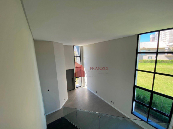 Imagem Casa com 5 Quartos à Venda, 382 m² em Praia Brava - Itajaí Imagem Casa com 5 Quartos à Venda, 382 m² em Praia Brava - Itajaí