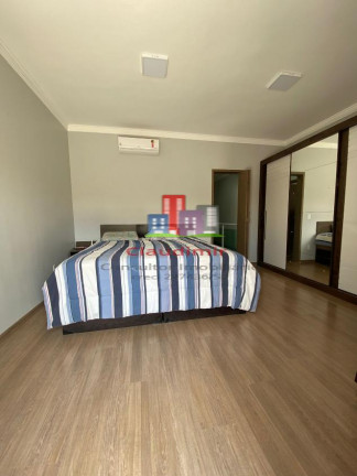 Imagem Sobrado com 4 Quartos à Venda, 284 m² em Campestre - Santo André Imagem Sobrado com 4 Quartos à Venda, 284 m² em Campestre - Santo André