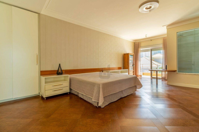 Imagem Sobrado com 3 Quartos à Venda, 368 m² em Condomínio Sunset - Sorocaba Imagem Sobrado com 3 Quartos à Venda, 368 m² em Condomínio Sunset - Sorocaba