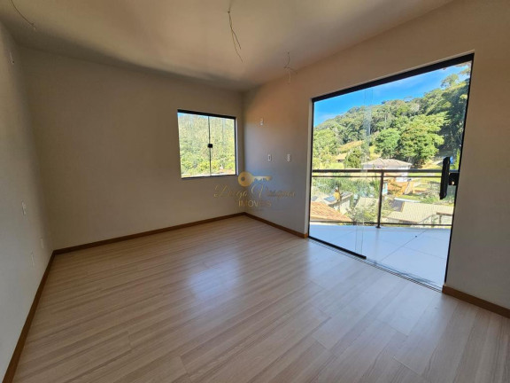 Imagem Casa com 3 Quartos à Venda, 200 m² em Vargem Grande - Teresópolis Imagem Casa com 3 Quartos à Venda, 200 m² em Vargem Grande - Teresópolis
