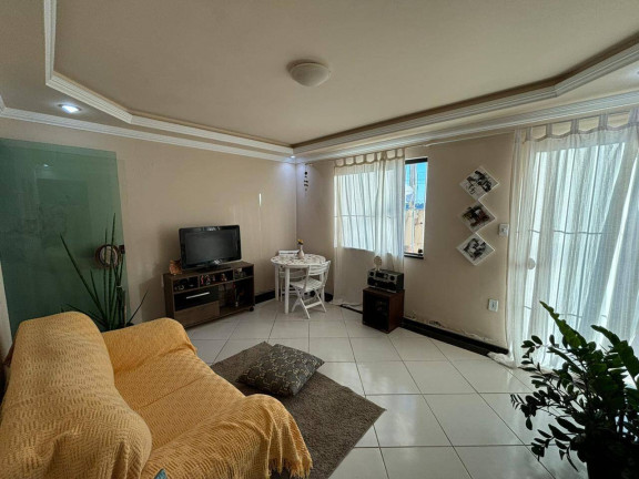 Imagem Casa com 2 Quartos para Alugar, 200 m² em Centro - Araruama