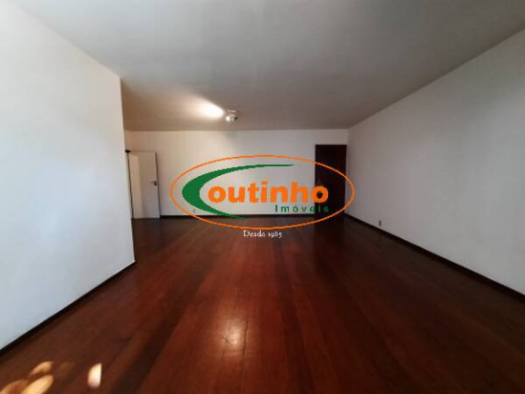 Imagem Apartamento com 4 Quartos à Venda, 150 m² em Tijuca - Rio De Janeiro Imagem Apartamento com 4 Quartos à Venda, 150 m² em Tijuca - Rio De Janeiro
