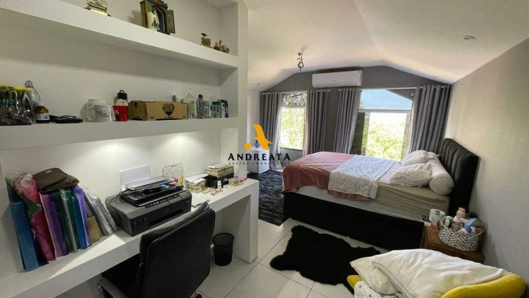 Imagem Casa de Condomínio com 4 Quartos à Venda, 300 m² em Vargem Grande - Rio De Janeiro Imagem Casa de Condomínio com 4 Quartos à Venda, 300 m² em Vargem Grande - Rio De Janeiro