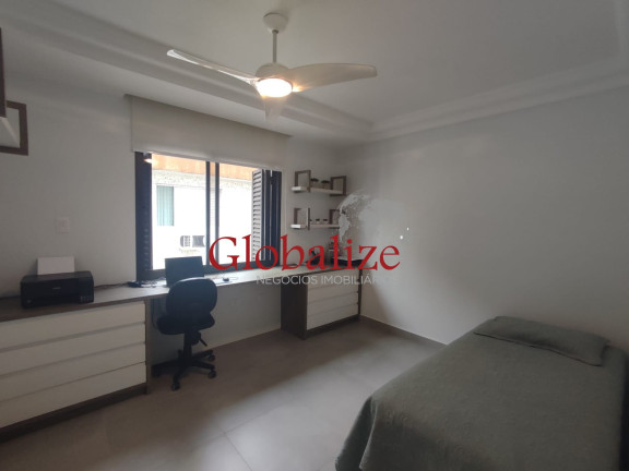 Imagem Imóvel com 3 Quartos à Venda, 310 m² em Gonzaga - Santos Imagem Imóvel com 3 Quartos à Venda, 310 m² em Gonzaga - Santos