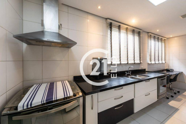 Imagem Apartamento com 3 Quartos à Venda, 168 m² em Itaim Bibi - São Paulo Imagem Apartamento com 3 Quartos à Venda, 168 m² em Itaim Bibi - São Paulo