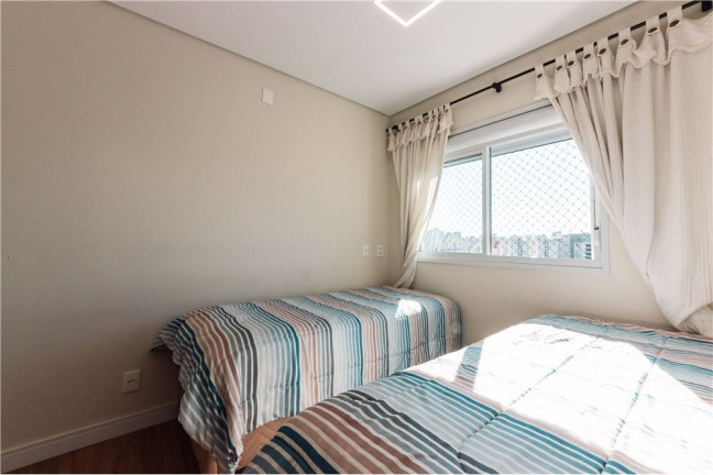 Imagem Imóvel com 3 Quartos à Venda, em Saúde - São Paulo Imagem Imóvel com 3 Quartos à Venda, em Saúde - São Paulo