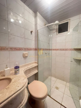 Imagem Apartamento com 2 Quartos à Venda, 70 m² em Centro - Balneário Camboriú