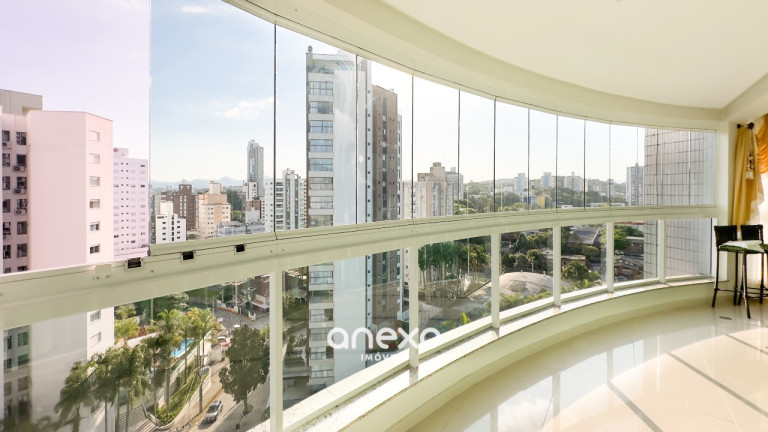Apartamento com 3 Quartos à Venda, 194 m² em Victor Konder - Blumenau