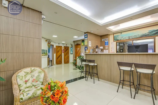 Imagem Imóvel com 33 Quartos à Venda, 1.639 m² em Canasvieiras - Florianópolis