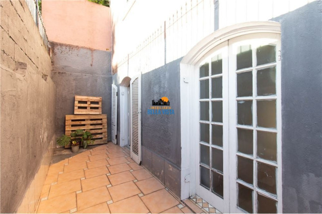 Imagem Casa com 2 Quartos à Venda, em Moema - São Paulo Imagem Casa com 2 Quartos à Venda, em Moema - São Paulo
