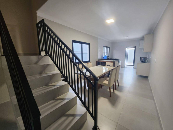 Imagem Casa com 3 Quartos à Venda, 135 m² em Centro - Indaiatuba Imagem Casa com 3 Quartos à Venda, 135 m² em Centro - Indaiatuba