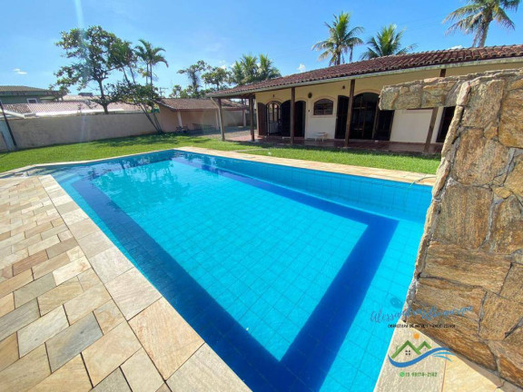 Imagem Casa com 4 Quartos à Venda, 1.200 m² em Itanhaém Imagem Casa com 4 Quartos à Venda, 1.200 m² em Itanhaém