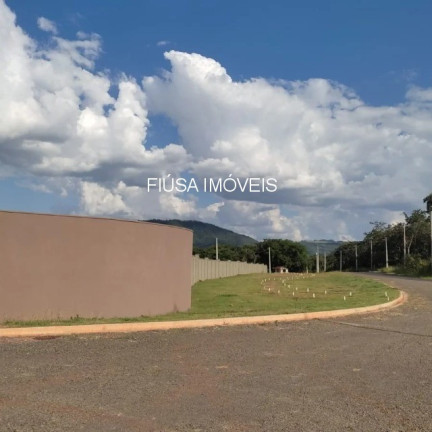 Imagem Terreno à Venda, 360 m² em Zona Rural - Rifaina Imagem Terreno à Venda, 360 m² em Zona Rural - Rifaina