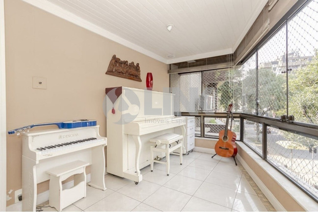 Imagem Apartamento com 4 Quartos à Venda, 191 m² em Mont Serrat - Porto Alegre Imagem Apartamento com 4 Quartos à Venda, 191 m² em Mont Serrat - Porto Alegre