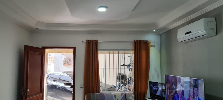 Imagem Casa com 4 Quartos à Venda, 229 m² em Campo Grande - Rio De Janeiro