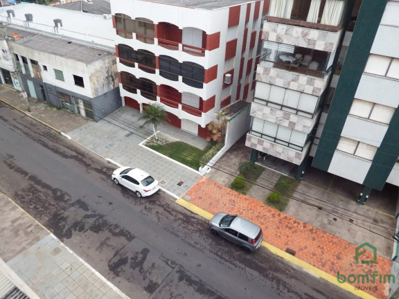 Imagem Apartamento com 3 Quartos à Venda, 98 m² em Centro - Capao Da Canoa
