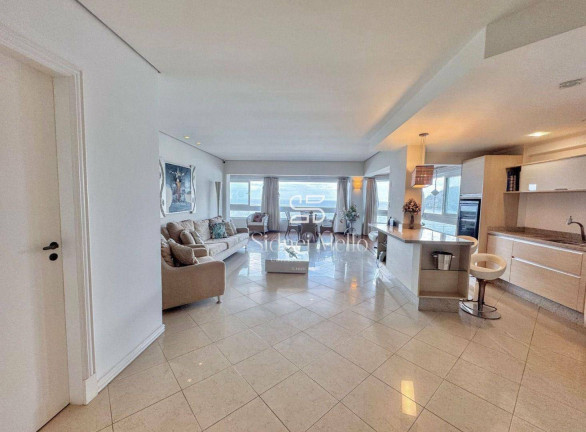 Imagem Apartamento com 3 Quartos à Venda, 214 m² em Frente Mar Sul - Balneário Camboriú